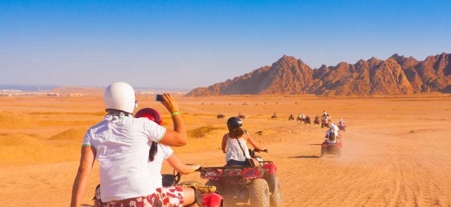 quad excursion in sahara desert in egypt