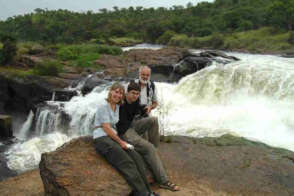 Drive from Murchison Falls National Park to Kampala City 