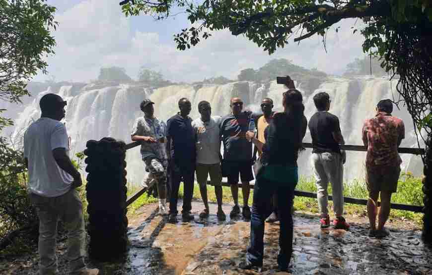 Guided Victoria Falls Tour Zambia including Return Transfer