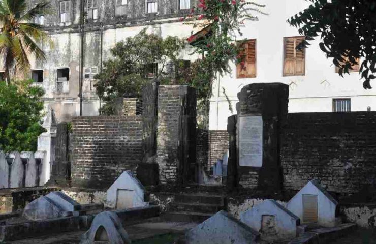 Il cimitero antico di Shirazi, a Stone Town