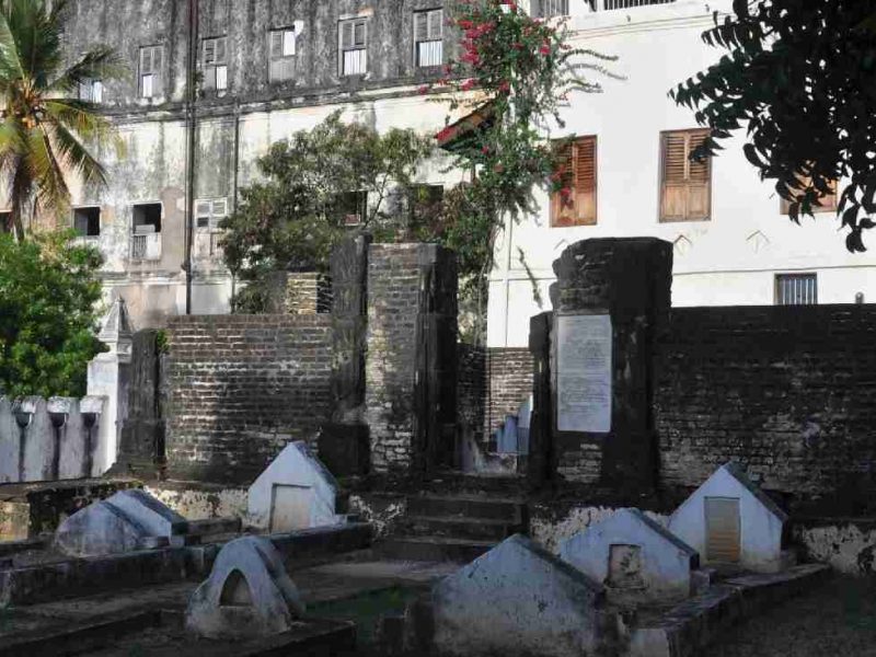 Il cimitero antico di Shirazi, a Stone Town